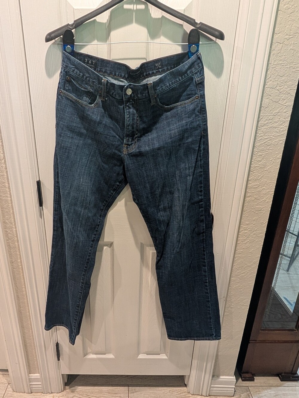 Men’s Lucky Brand Dark Blue Straight-Leg Jeans